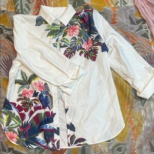 Chicos Tropical Botanical Hibiscus Print Button-Up Shirt - sturdy